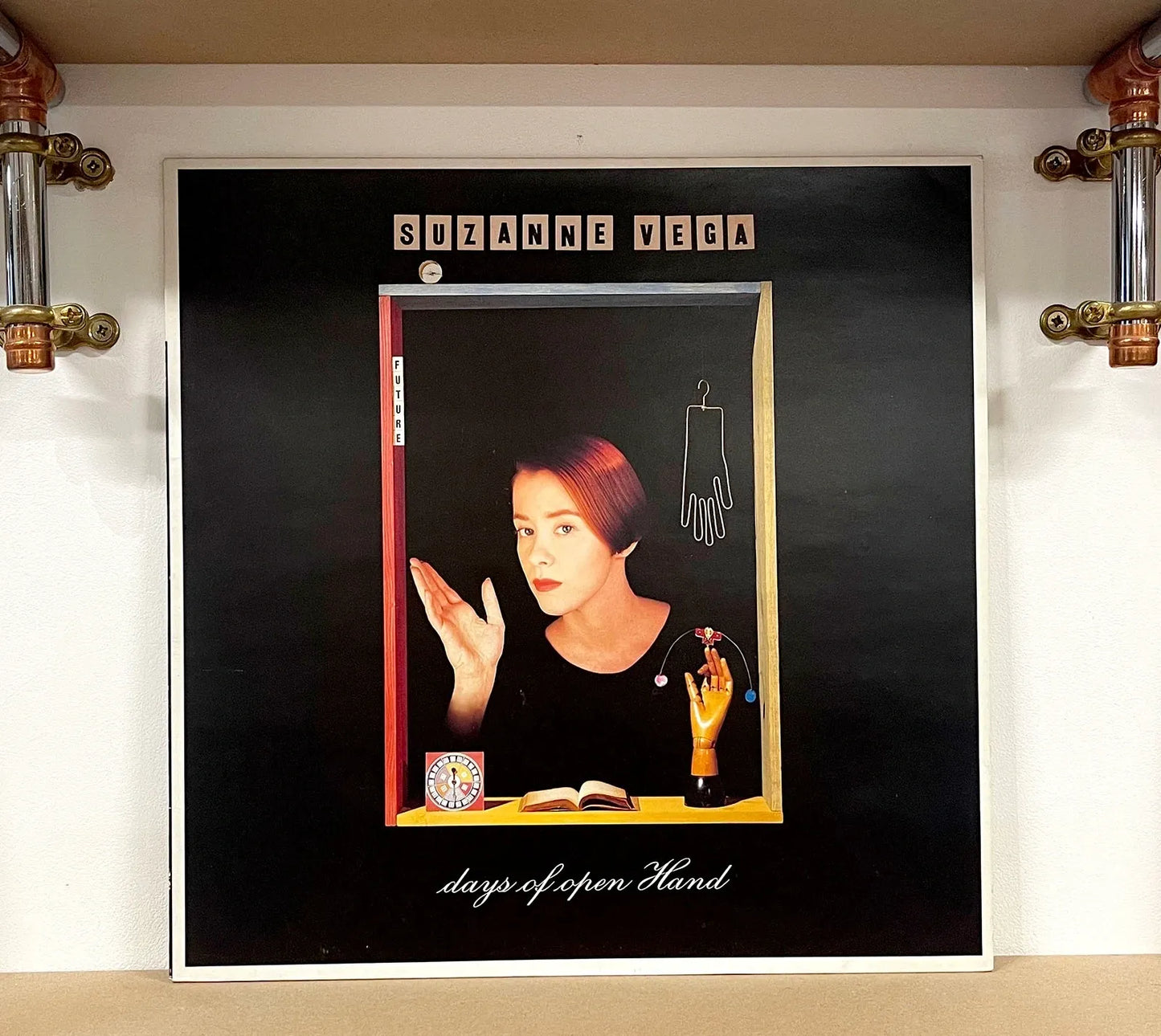 Suzanne Vega – Days Of Open Hand