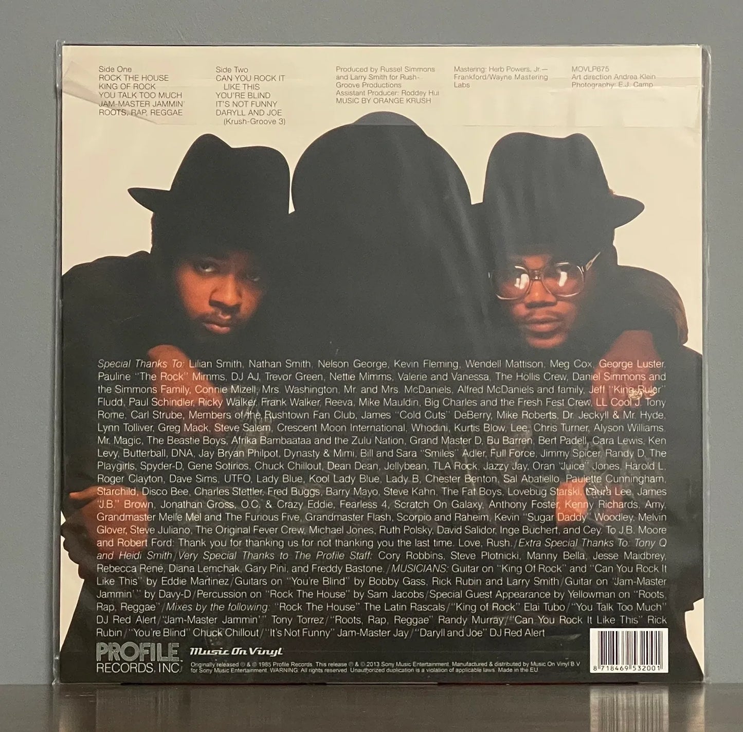 RUN-D.M.C. – King Of Rock