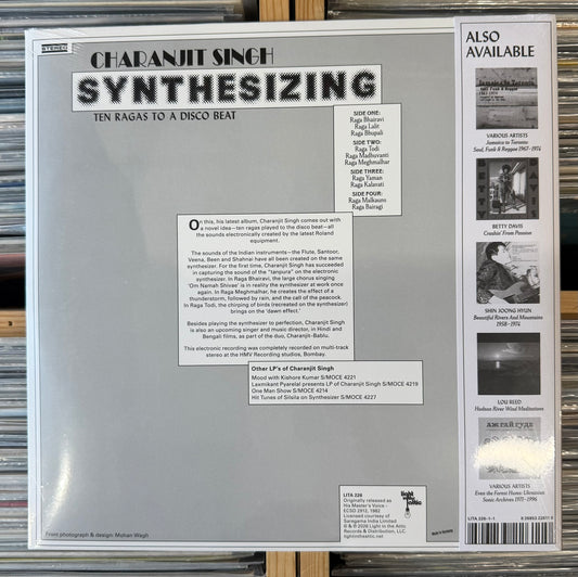 Charanjit Singh - Synthesizing (Ten Ragas to a Disco Beat)