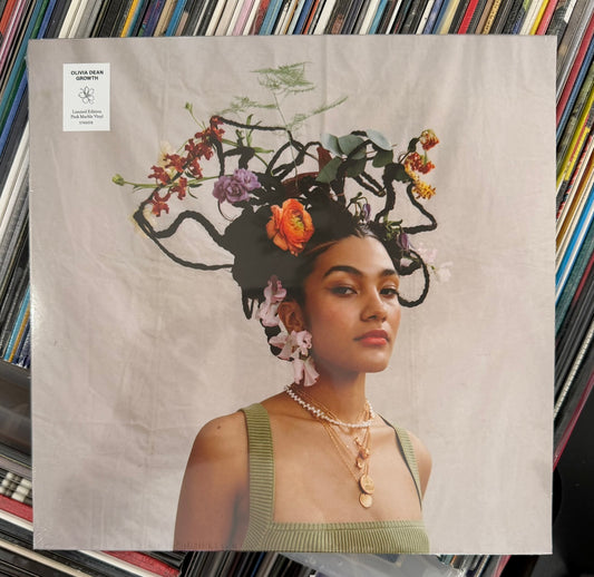 Olivia Dean - Growth (10" Pink Vinyl)