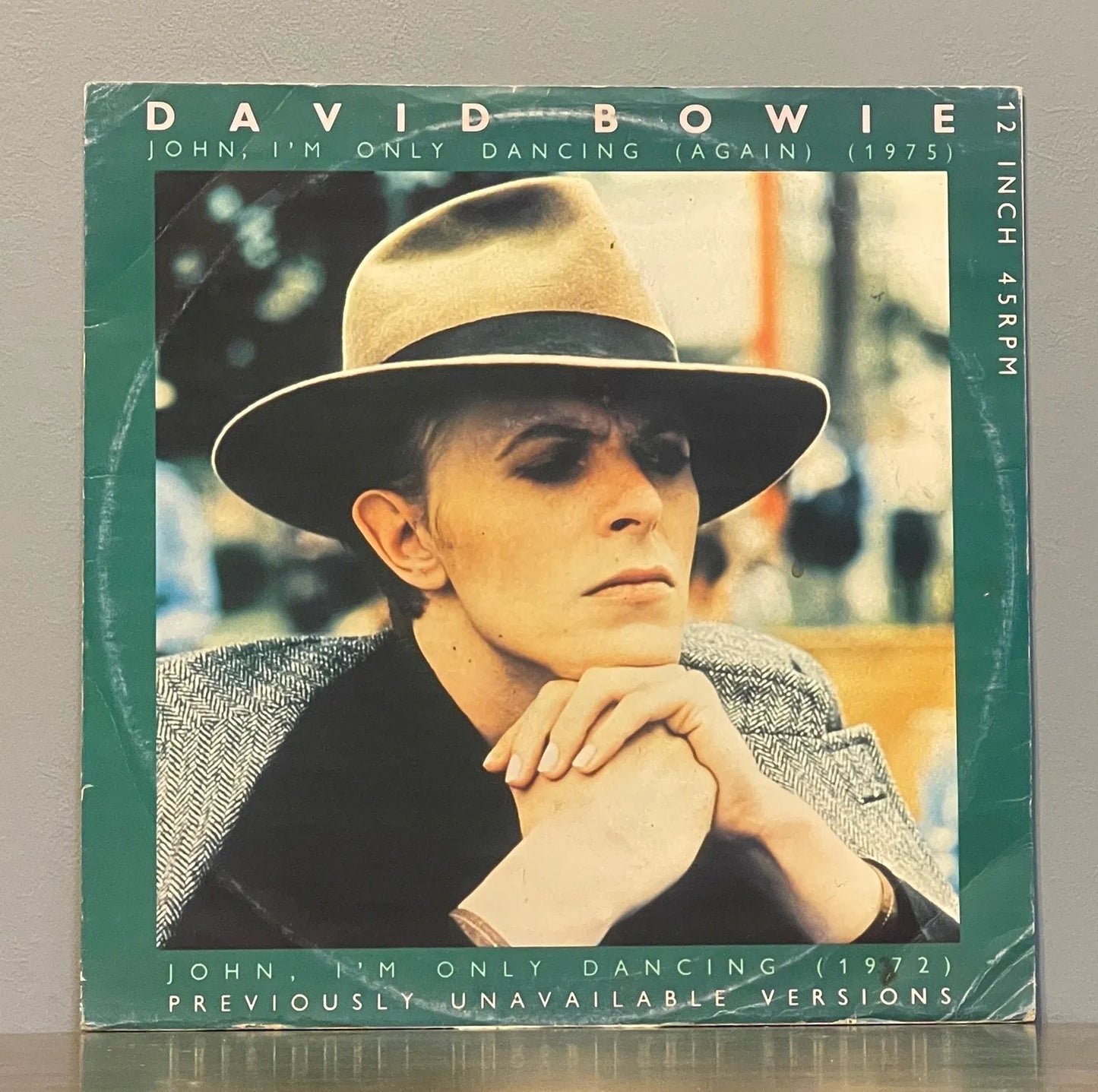 David Bowie – John, I'm Only Dancing (Again) (1975) / John, I'm Only Dancing (1972)