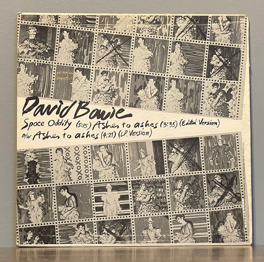 David Bowie – Ashes To Ashes