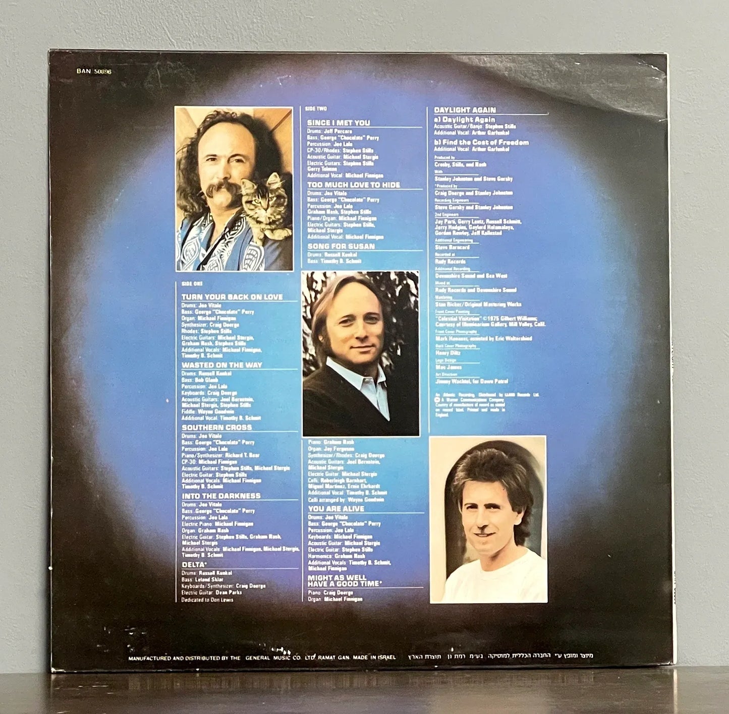 Crosby, Stills & Nash – Daylight Again