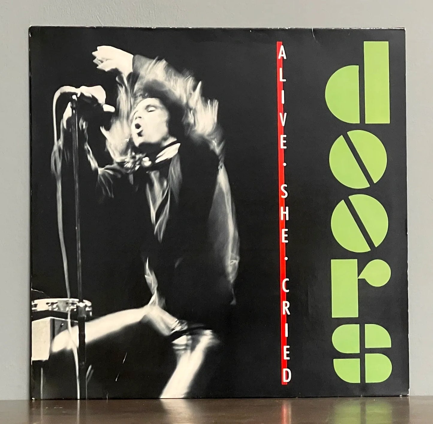 Doors – Alive, She Cried