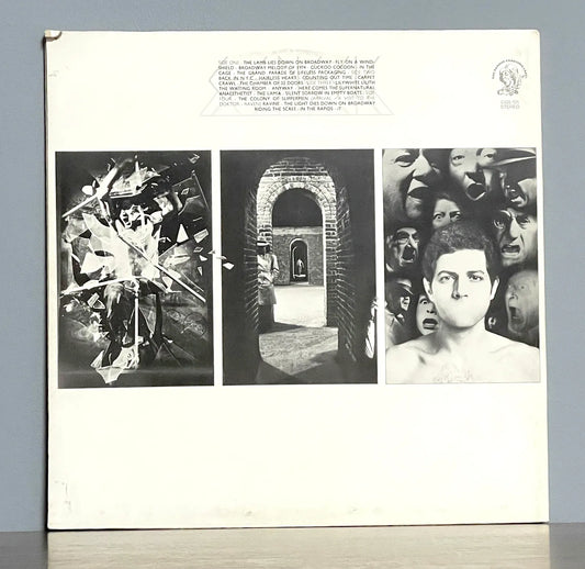 Genesis – The Lamb Lies Down On Broadway