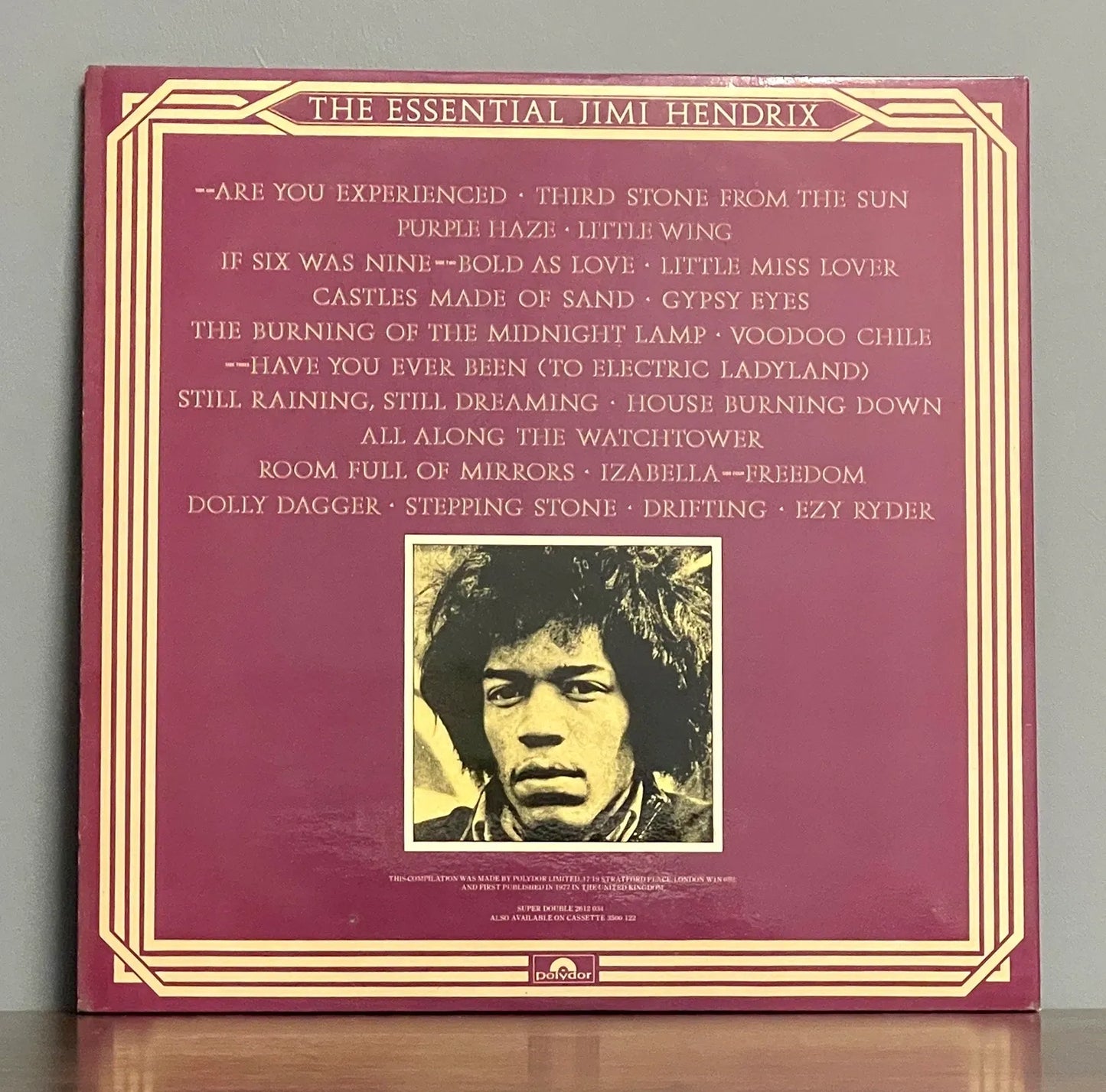 Jimi Hendrix – The Essential Jimi Hendrix