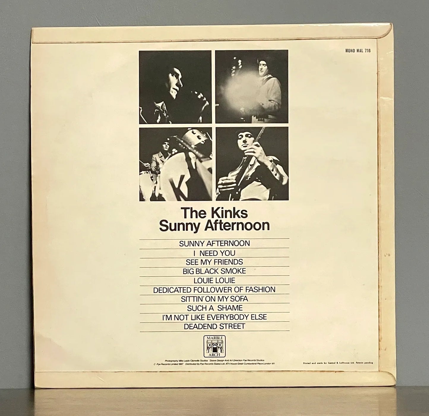 The Kinks – Sunny Afternoon