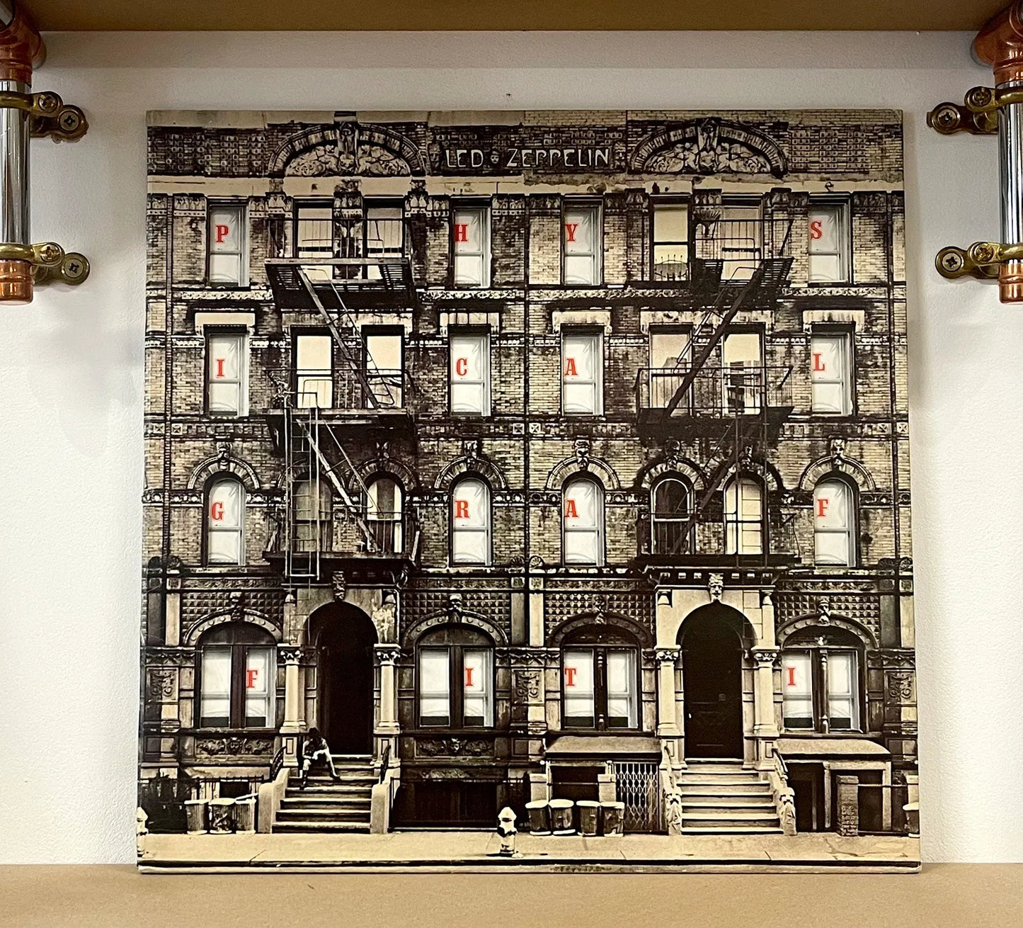 Led Zeppelin – Physical Graffiti