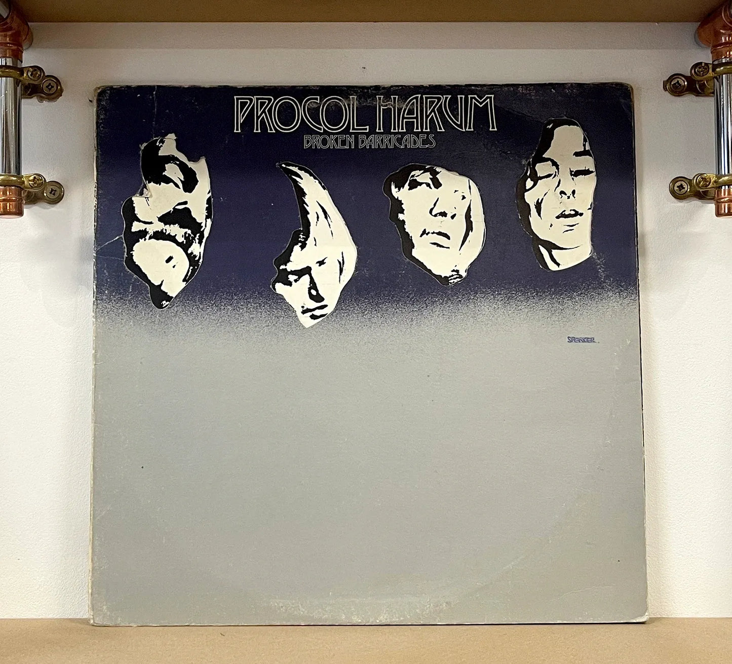 Procol Harum – Broken Barricades