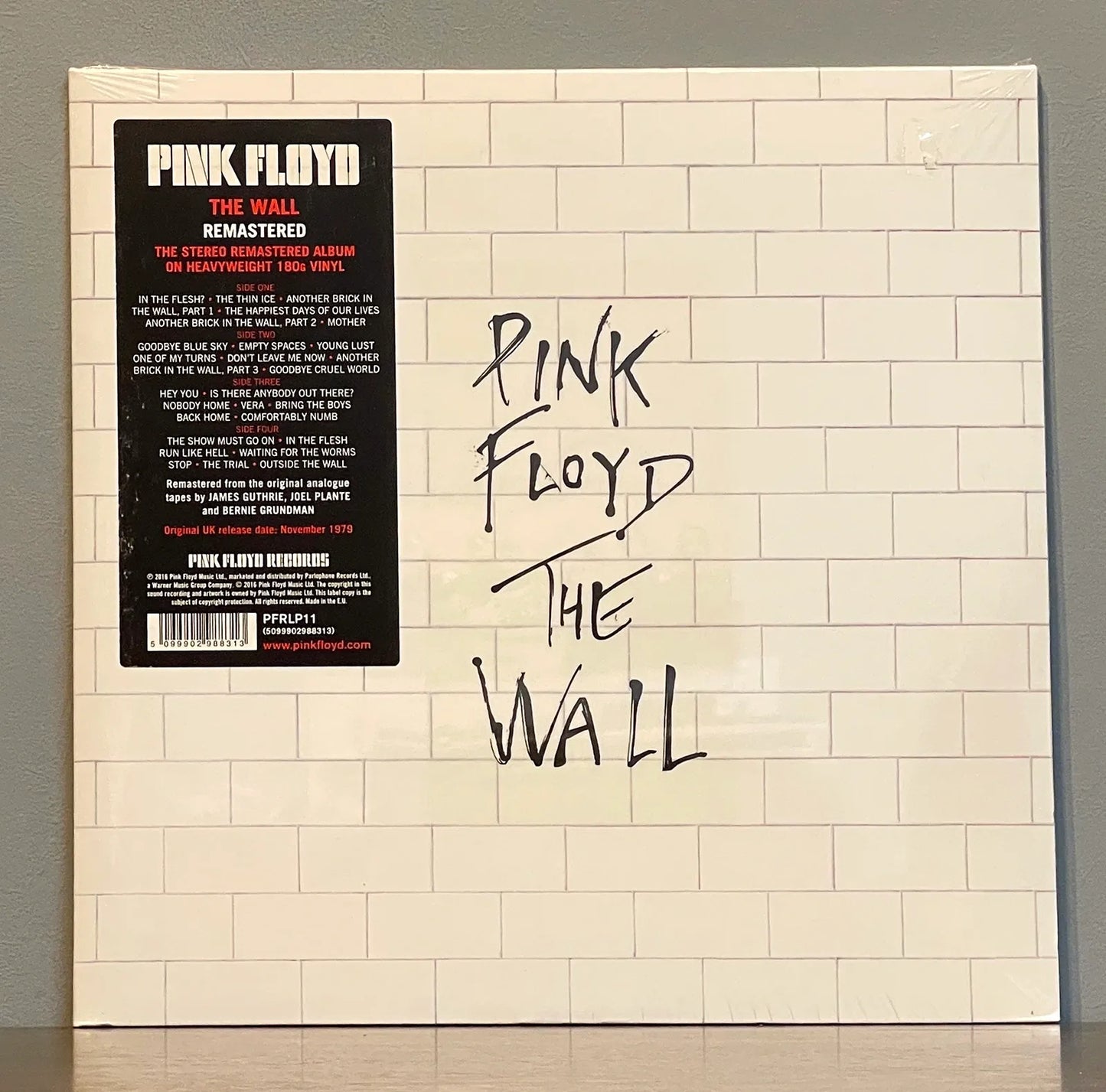 Pink Floyd – The Wall