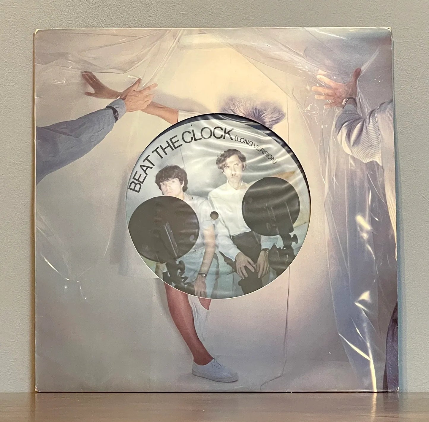 Sparks – Beat The Clock
