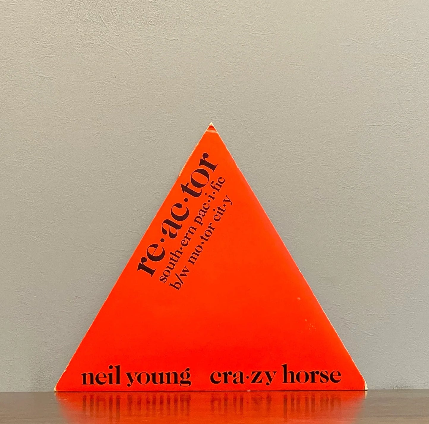Neil Young & Crazy Horse – Southern Pacific