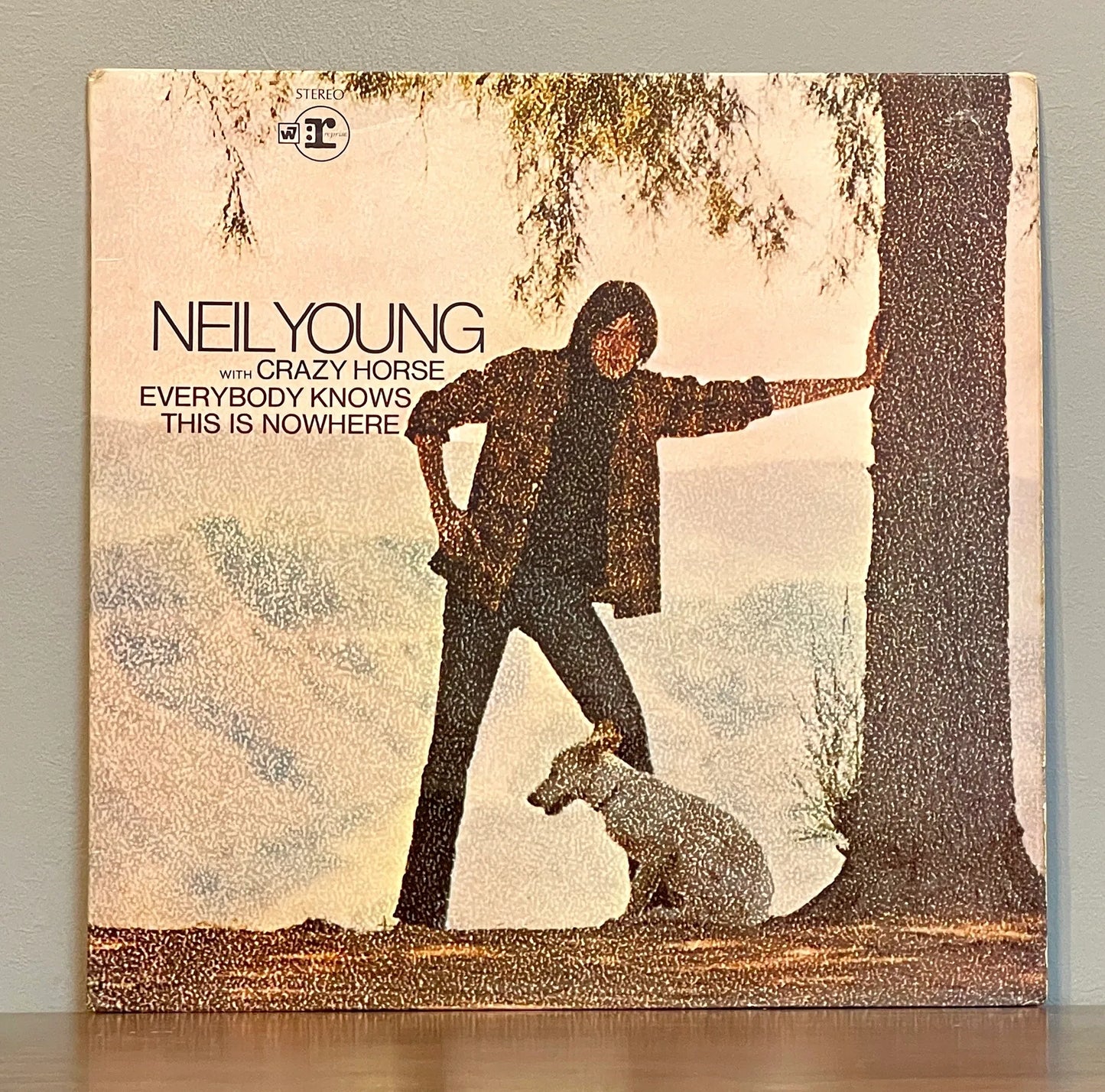 Neil Young With Crazy Horse – Everybody Knows This Is Nowhere