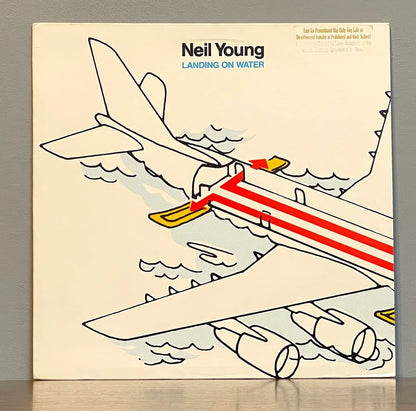 Neil Young – Landing On Water