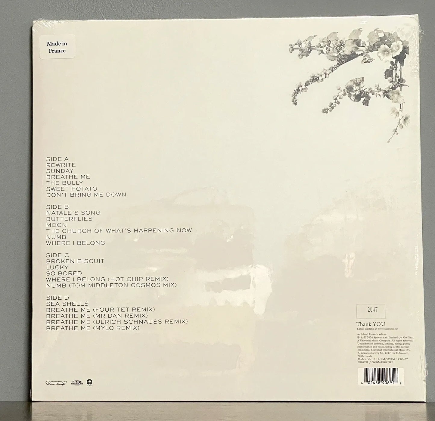 Sia – Colour The Small One