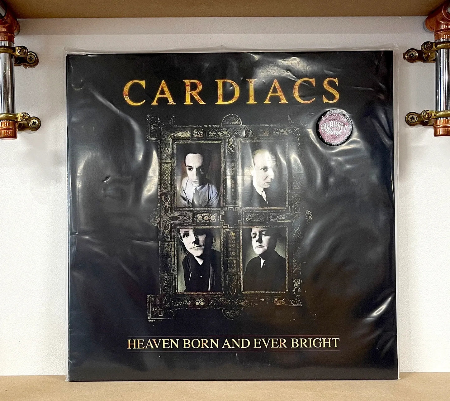 Cardiacs – Heaven Born And Ever Bright