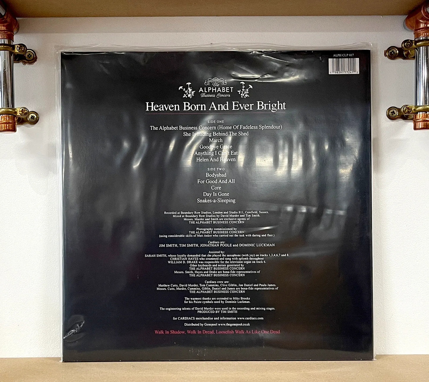 Cardiacs – Heaven Born And Ever Bright