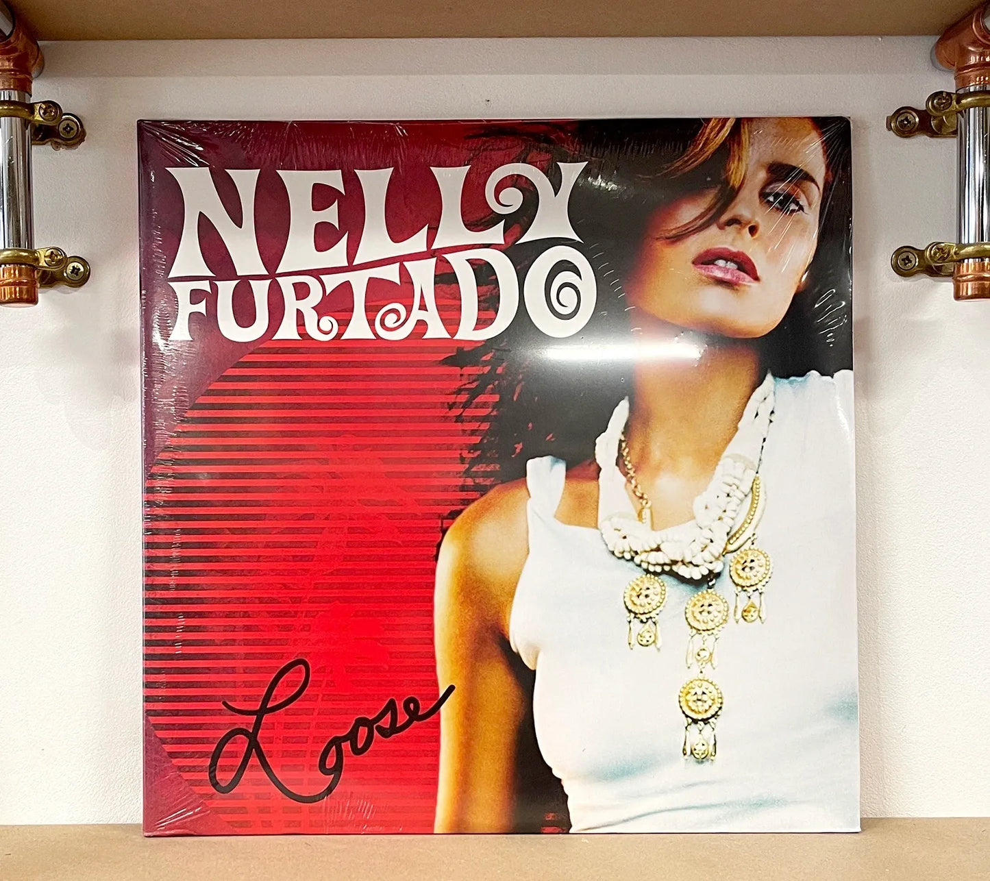 Nelly Furtado – Loose