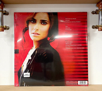 Nelly Furtado – Loose