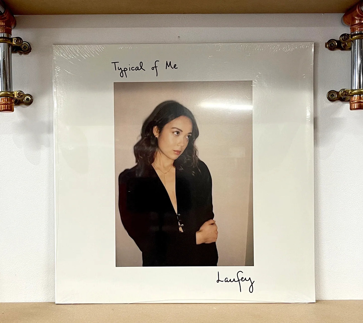 Laufey – Typical Of Me