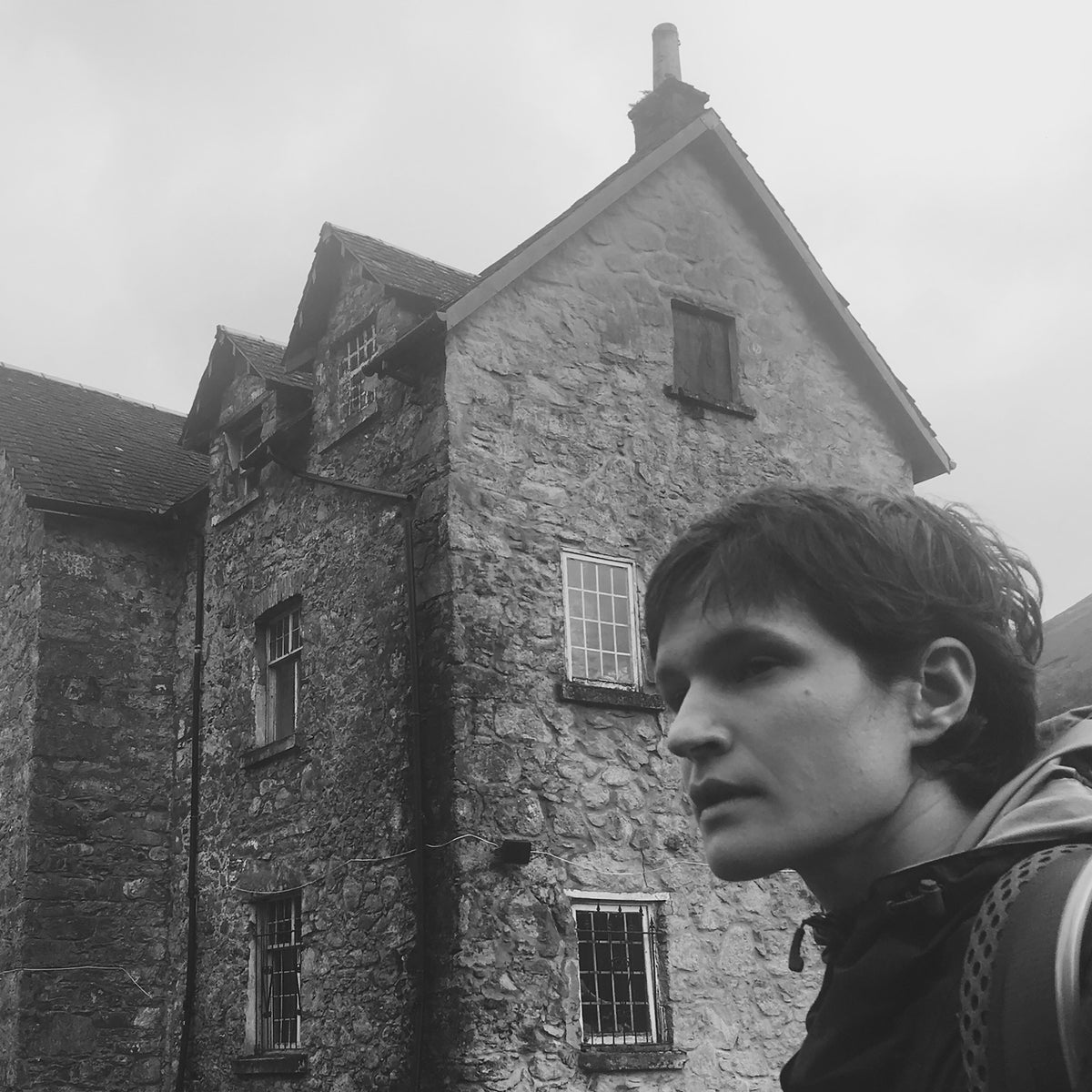 Adrianne Lenker – abysskiss cover